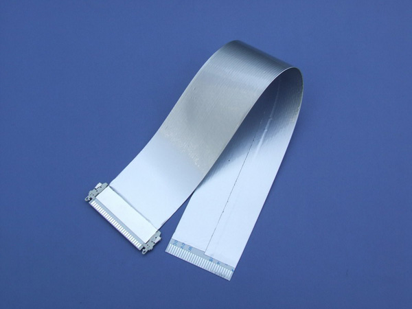 LVDS cable covered by Al foil